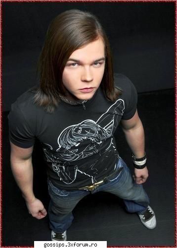 30 de moduri de al enerva pe georg - 1.Ascunde-i placa de par 2.Iesi dintr-un - Georg